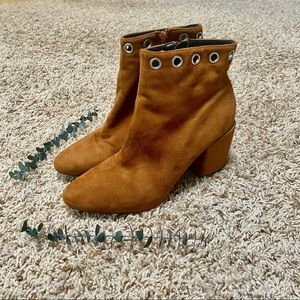 Ankle boots